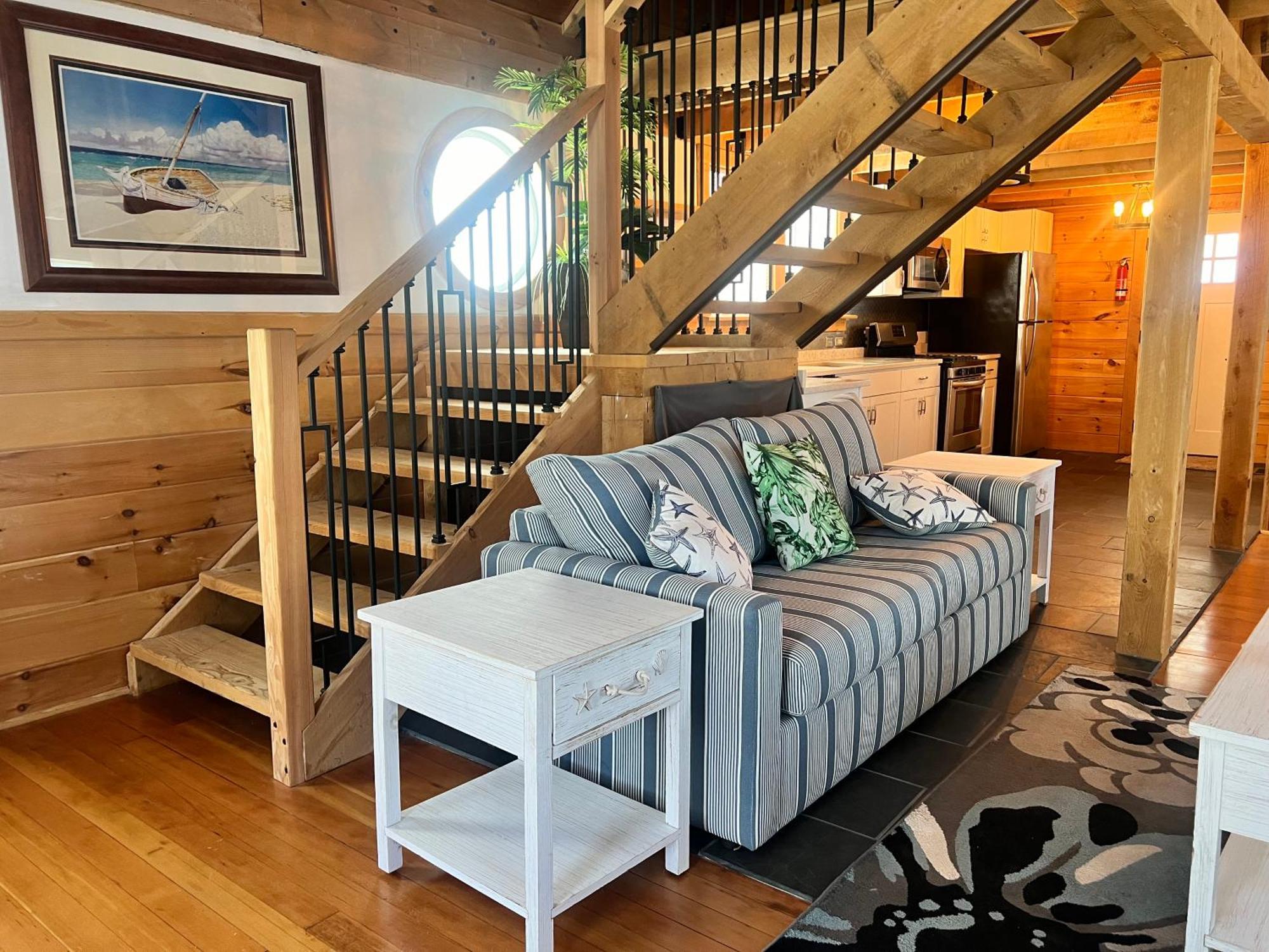 Nautical Beach Properties Hampton Esterno foto